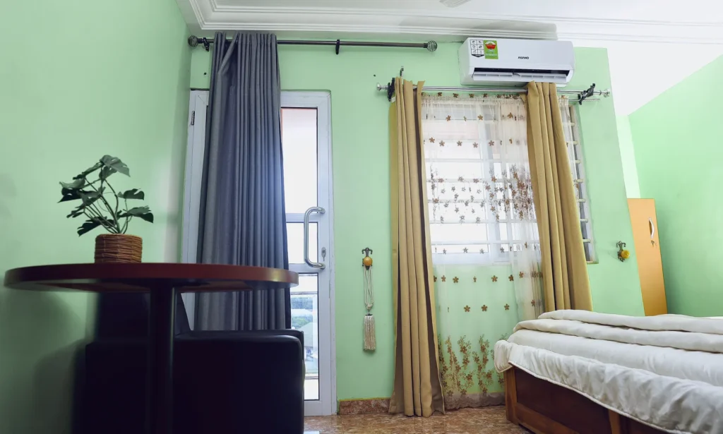 Executive Suite (GH₵700 per night) at Leisure Cozy Hotel, Hohoe — view 2