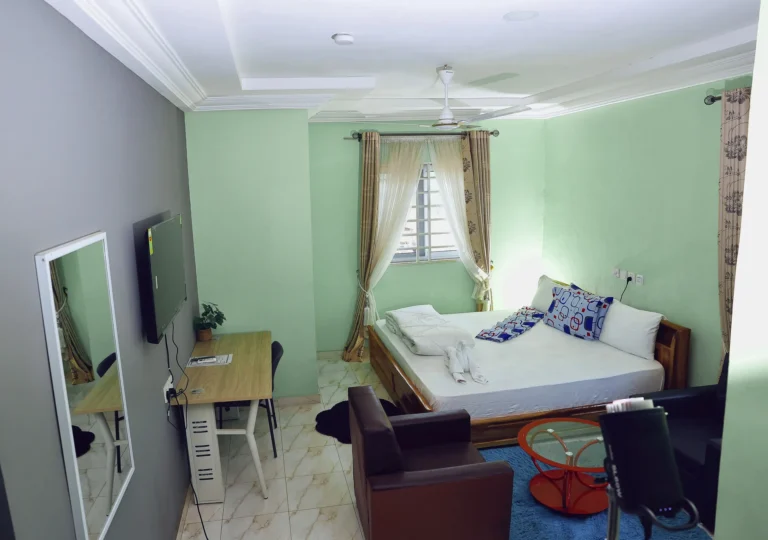Executive Suite (GH₵700 per night) at Leisure Cozy Hotel, Hohoe — view 9